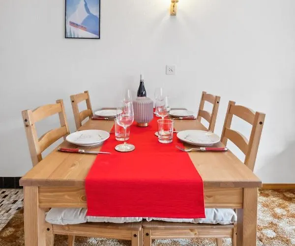 Апартаменты Flat Close To Zermatt - Klein Matterhorn View